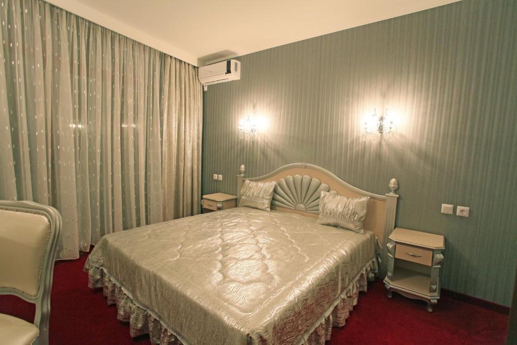Hotel Diamond Kazanlŭk Cameră foto
